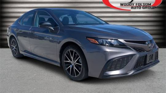 2023 Toyota Camry SE — Sedan — 21,302 mi — Douglas, GA