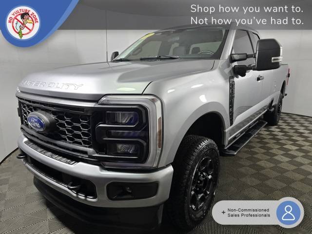 2024 Ford Super Duty F-250 XL — Pickup Truck — 12,689 mi — Columbus, IN