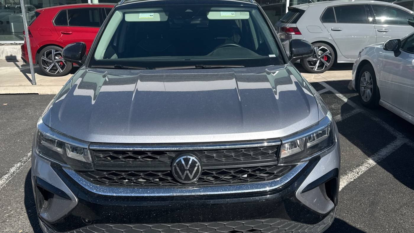 2023 Volkswagen Taos SE — SUV — 12,075 mi — Albuquerque, NM
