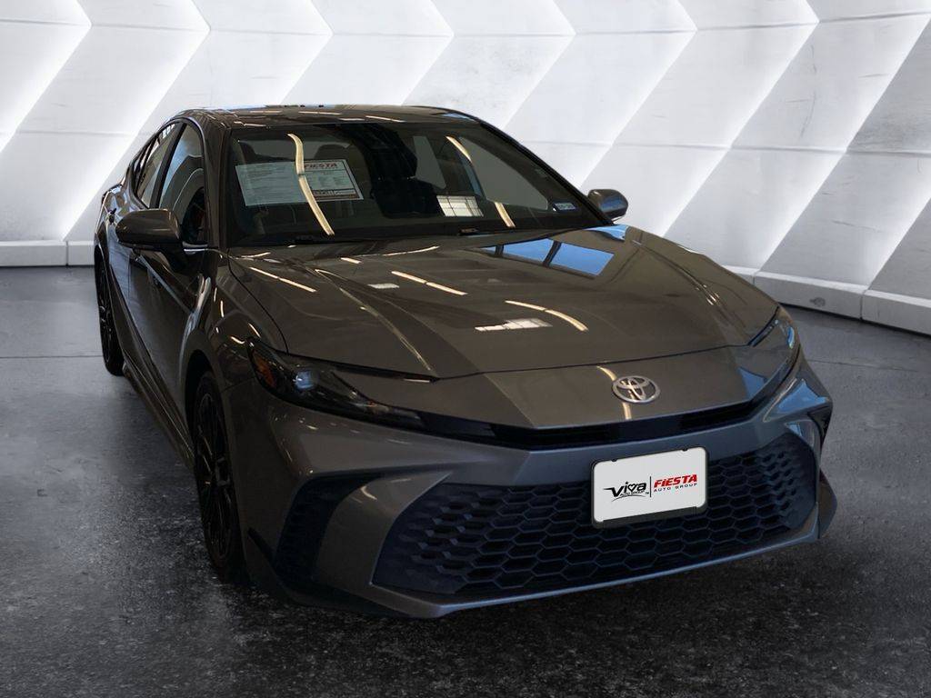2025 Toyota Camry Hybrid LE — Sedan — 39,061 mi — Albuquerque, NM