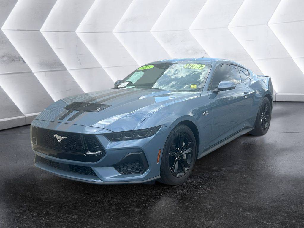 2025 Ford Mustang GT — Coupe — 1,832 mi — Albuquerque, NM