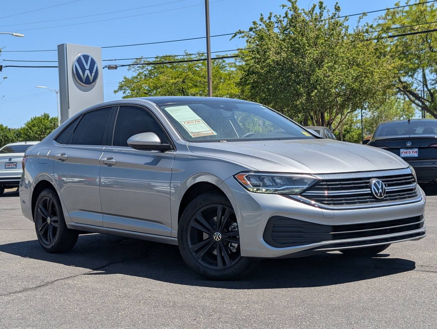 2023 Volkswagen Jetta SE — Sedan — 32,445 mi — Albuquerque, NM