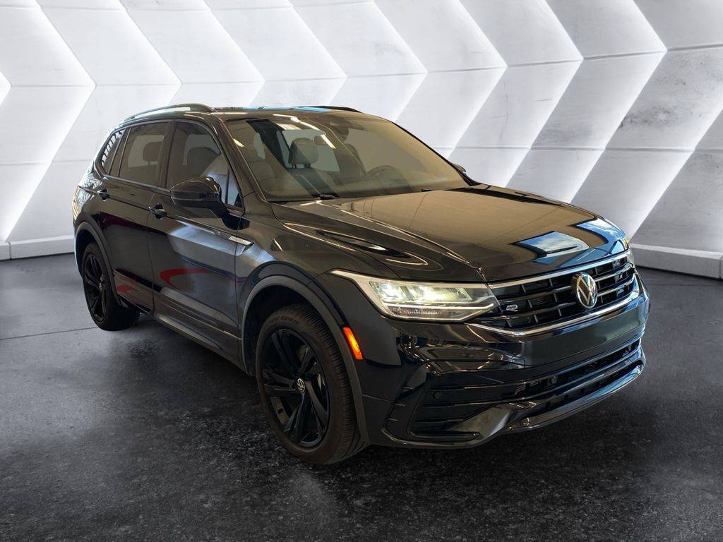 2024 Volkswagen Tiguan SE R-Line Black — SUV — 15 mi — Albuquerque, NM