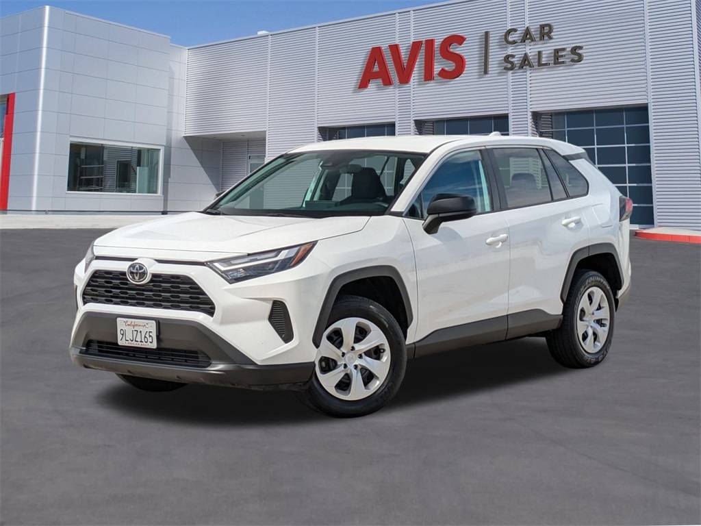 2024 Toyota RAV4 LE — SUV — 38,861 mi — Glendale, CA