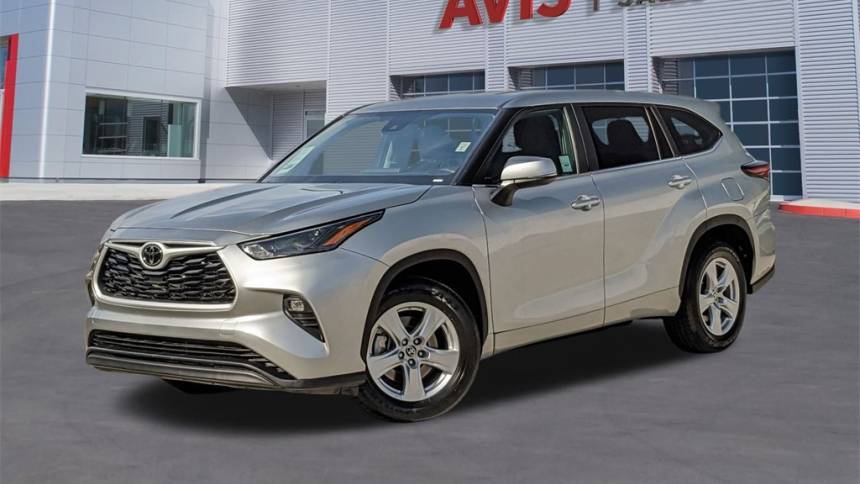 2024 Toyota Highlander LE — SUV — 29,181 mi — Glendale, CA
