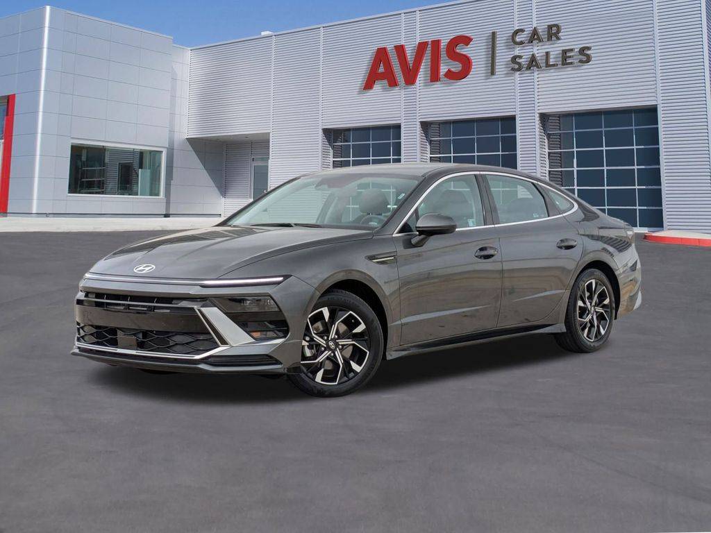 2025 Hyundai Sonata SEL — Sedan — 25,145 mi — Glendale, CA