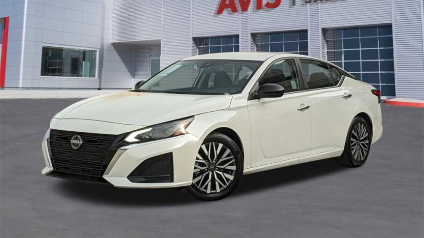 2024 Nissan Altima SV — Sedan — 46,887 mi — Glendale, CA