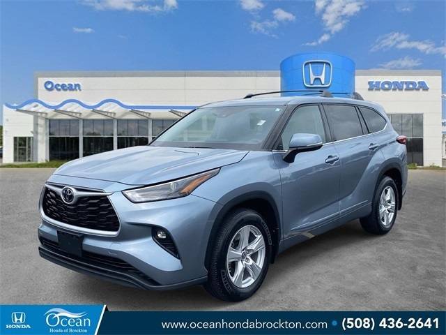 2022 Toyota Highlander LE — SUV — 29,910 mi — Brockton, MA