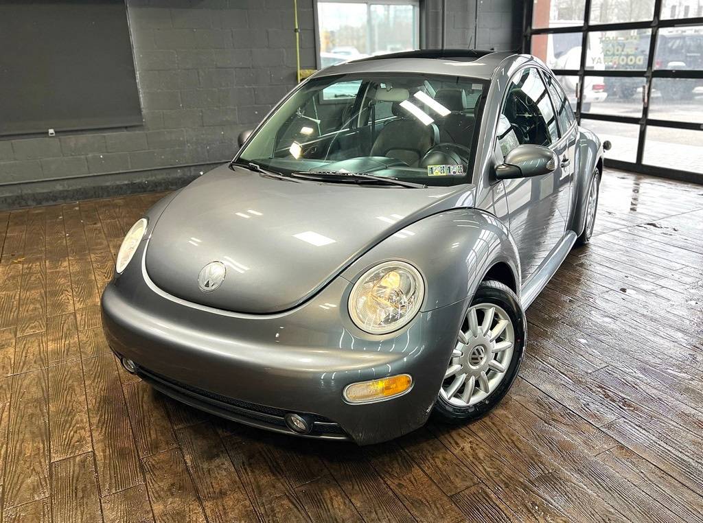2004 Volkswagen New Beetle GLS — Hatchback — 33,798 mi — Twinsburg, OH