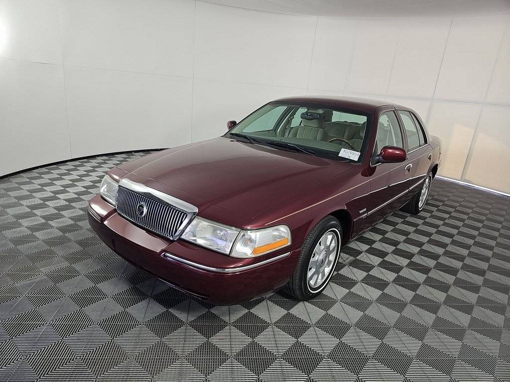 2005 Mercury Grand Marquis LS Premium — Sedan — 43,223 mi — Twinsburg, OH