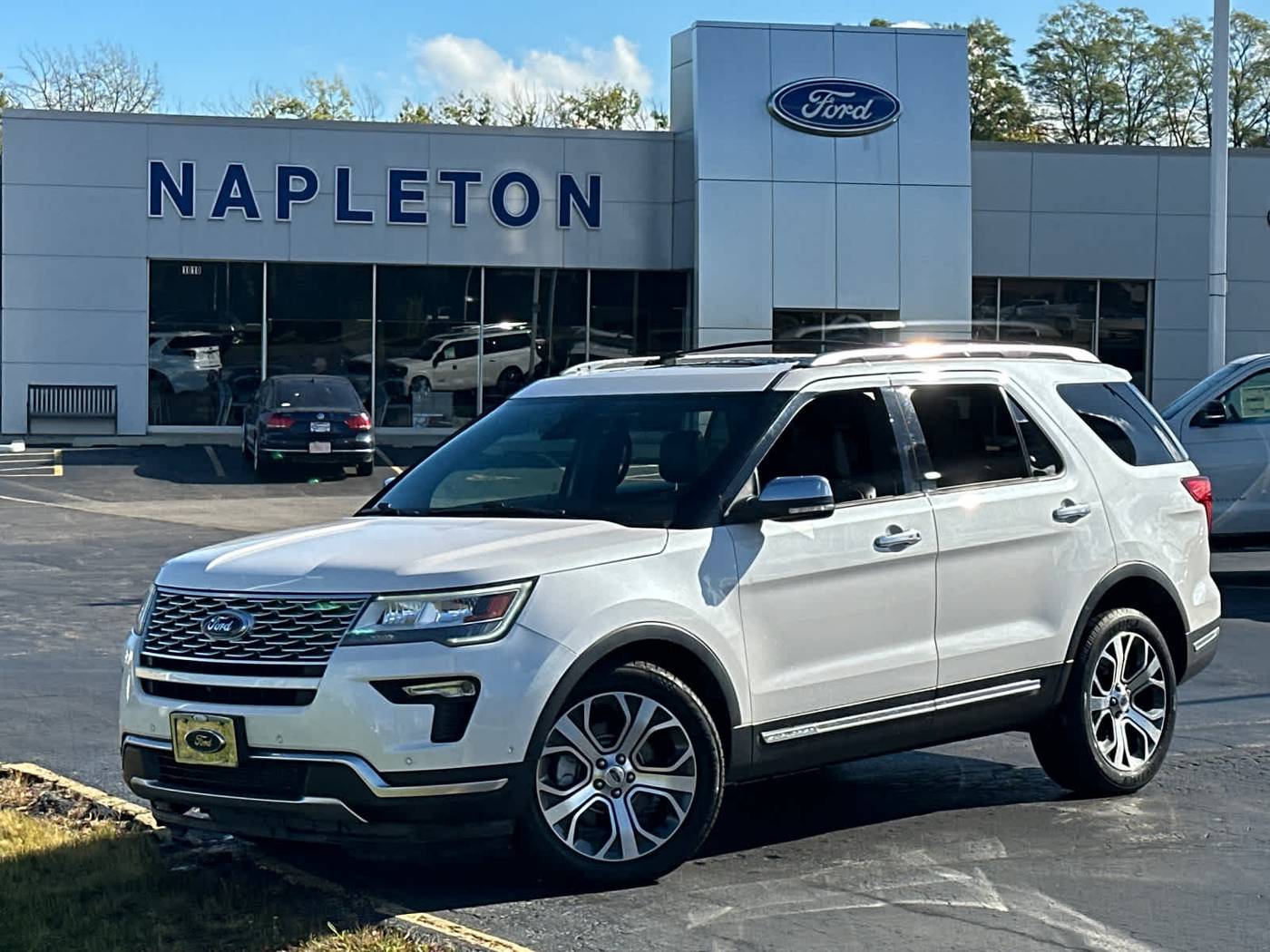2018 Ford Explorer Platinum — SUV — 68,367 mi — Libertyville, IL