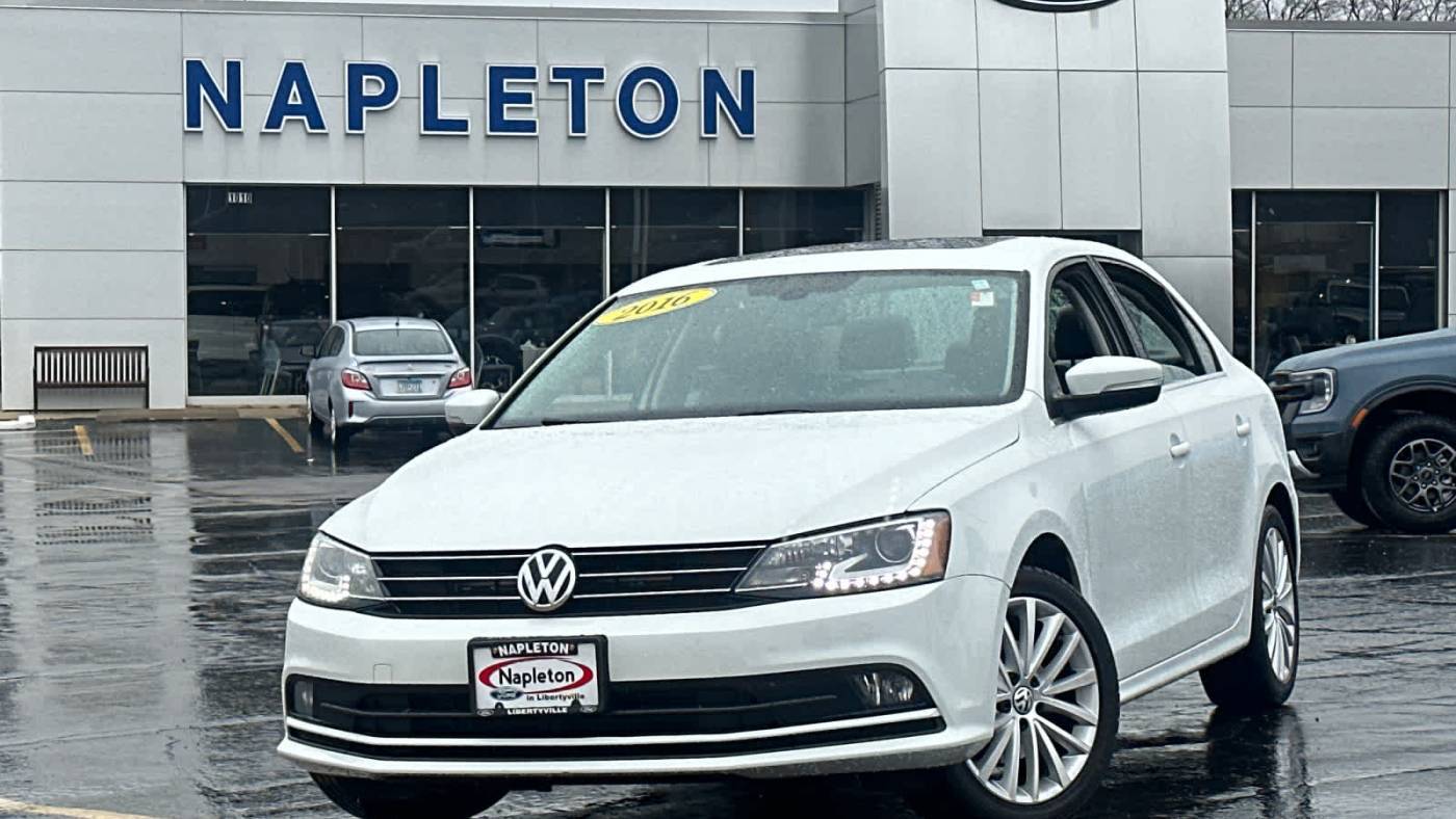 2016 Volkswagen Jetta 1.8T SEL — Sedan — 59,049 mi — Libertyville, IL