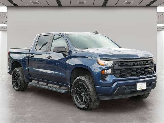 2022 Chevrolet Silverado 1500 Custom — Pickup Truck — 32,820 mi — Wayzata, MN