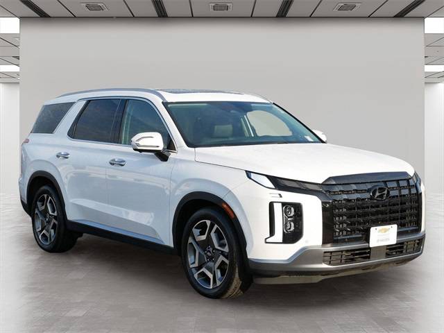 2024 Hyundai Palisade Limited — SUV — 22,985 mi — Wayzata, MN
