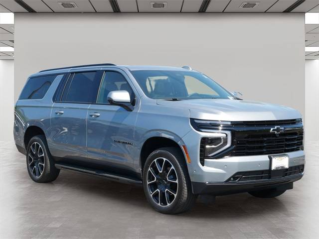 2025 Chevrolet Suburban RST — SUV — 1,062 mi — Wayzata, MN