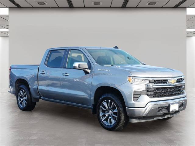 2024 Chevrolet Silverado 1500 LT — Pickup Truck — 11,706 mi — Wayzata, MN