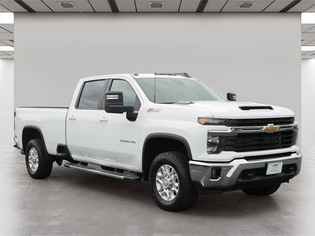 2024 Chevrolet Silverado 2500HD LT — Pickup Truck — 72,808 mi — Wayzata, MN