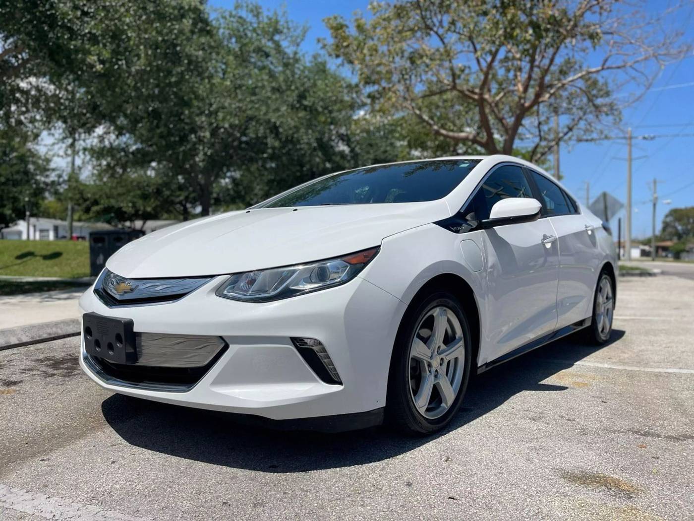 2017 Chevrolet Volt LT — Sedan — 86,102 mi — Hallandale, FL
