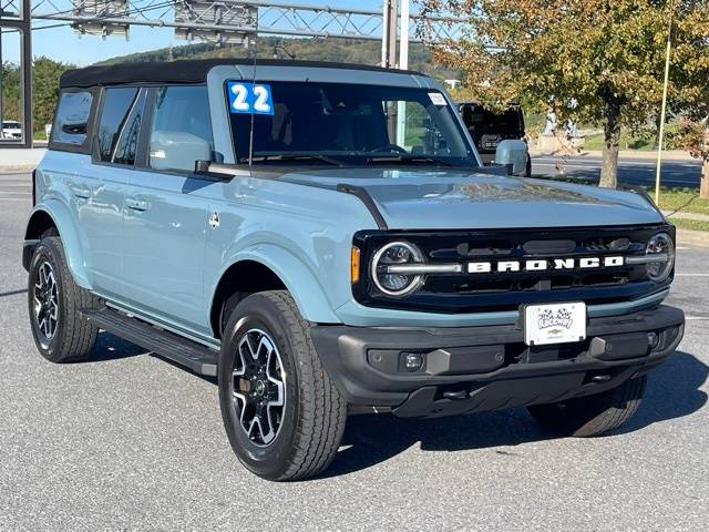 2022 Ford Bronco Outer Banks — SUV — 49,094 mi — Bethlehem, PA