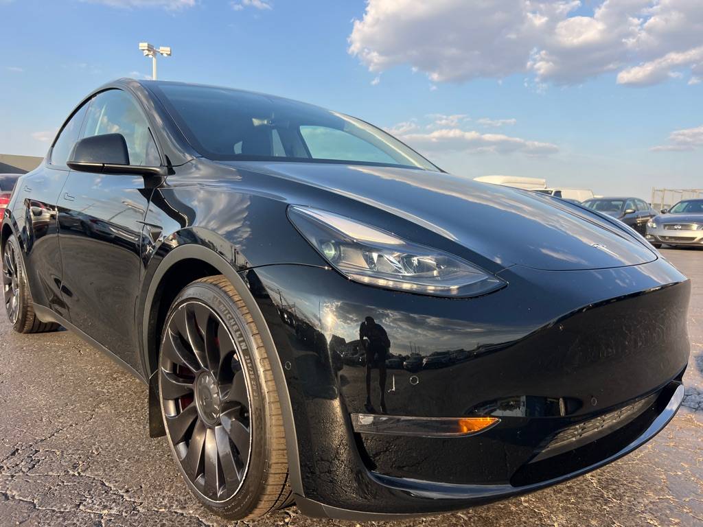 2022 Tesla Model Y Performance — SUV — 20,859 mi — Franklin, OH
