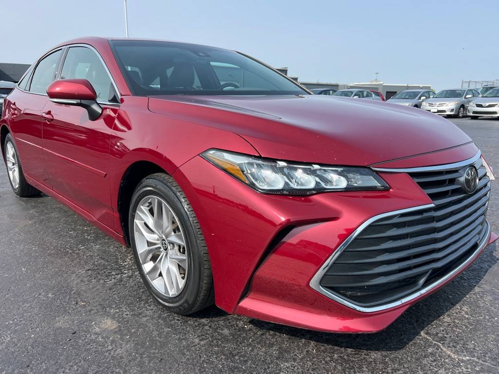 2022 Toyota Avalon XLE — Sedan — 44,577 mi — Franklin, OH
