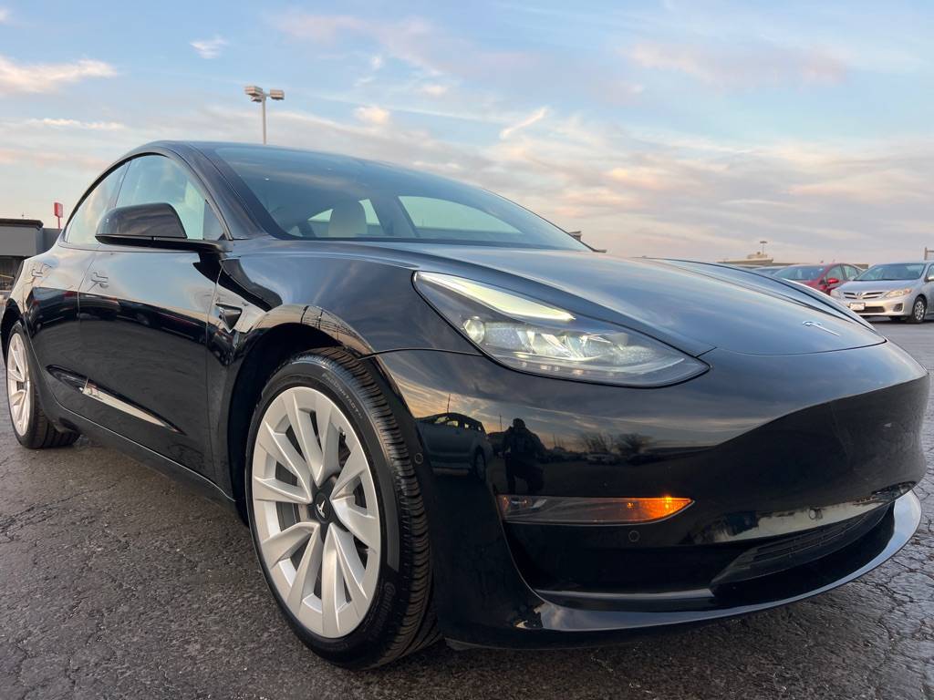 2021 Tesla Model 3 Standard Range Plus — Sedan — 16,240 mi — Franklin, OH