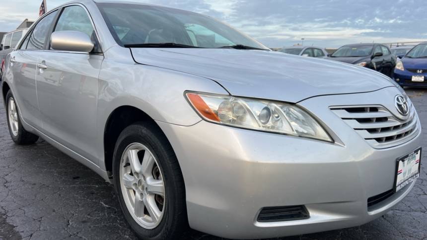 2009 Toyota Camry LE — Sedan — 126,524 mi — Franklin, OH