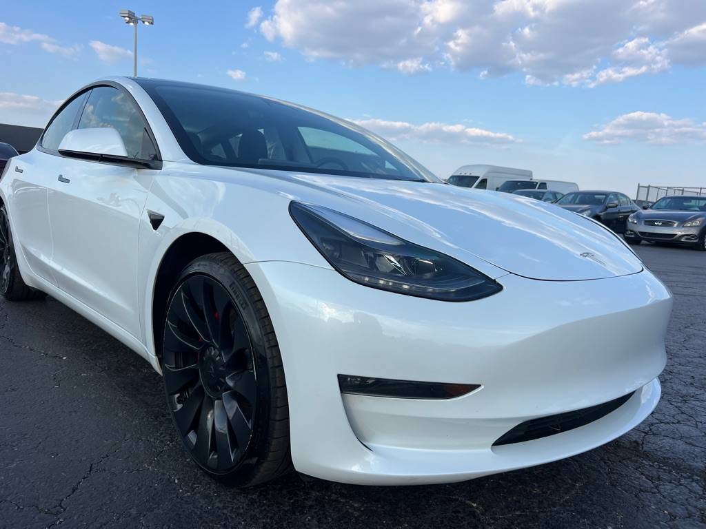 2023 Tesla Model 3 Performance — Sedan — 33,381 mi — Franklin, OH