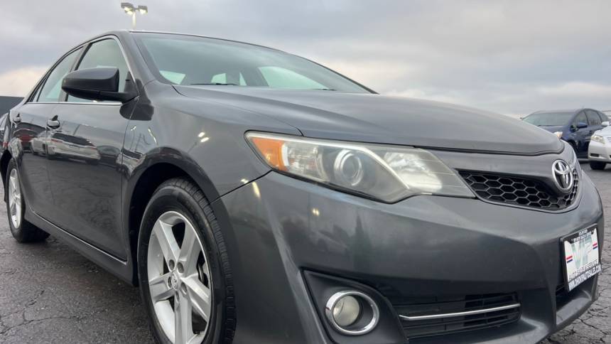 2012 Toyota Camry L — Sedan — 148,916 mi — Franklin, OH