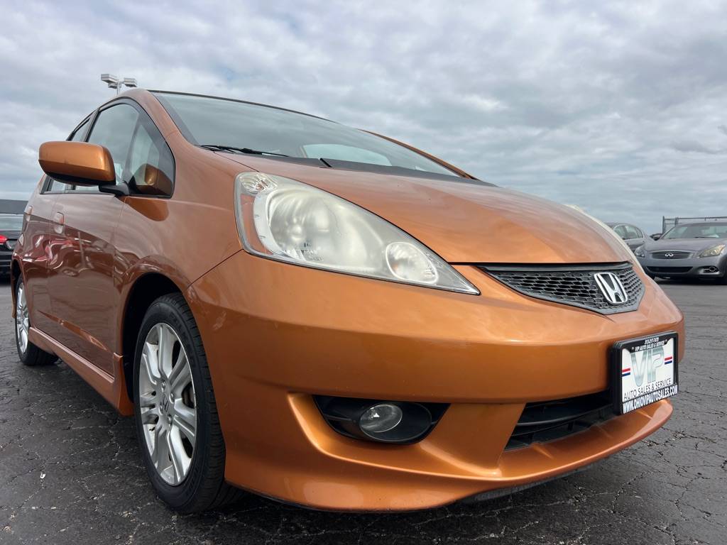 2009 Honda Fit Sport — Sedan — 105,220 mi — Franklin, OH