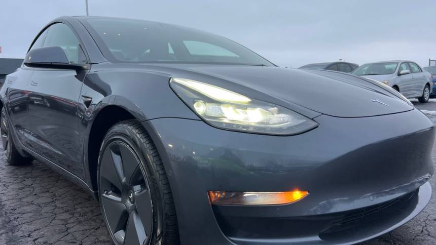 2022 Tesla Model 3 Long Range — Sedan — 44,136 mi — Franklin, OH