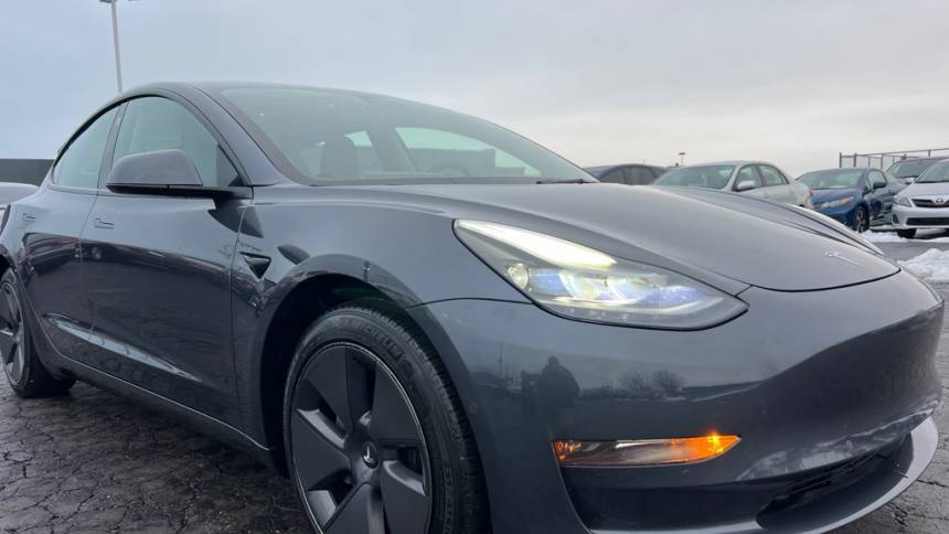 2022 Tesla Model 3 Long Range — Sedan — 25,504 mi — Franklin, OH