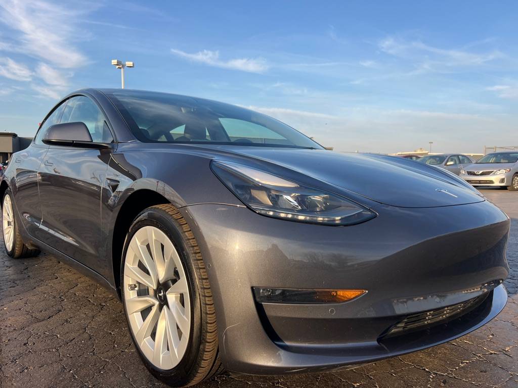 2022 Tesla Model 3 Long Range — Sedan — 18,153 mi — Franklin, OH