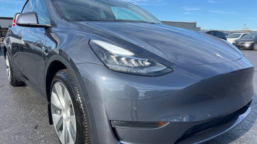 2022 Tesla Model Y Long Range — SUV — 35,521 mi — Franklin, OH