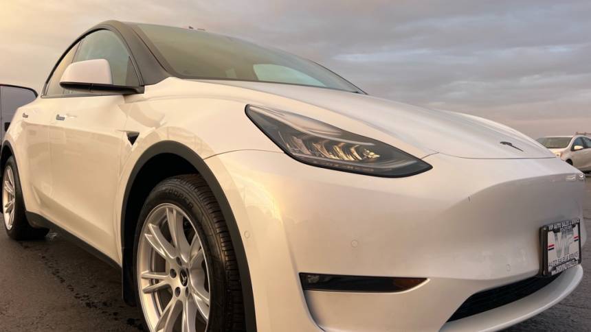 2021 Tesla Model Y Long Range — SUV — 32,295 mi — Franklin, OH