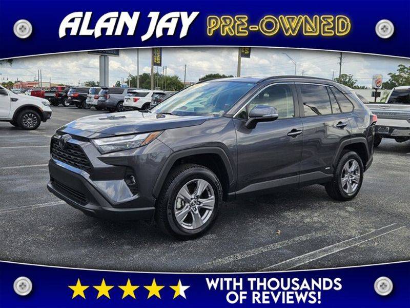 2025 Toyota RAV4 Hybrid XLE — SUV — 6,425 mi — Sebring, FL