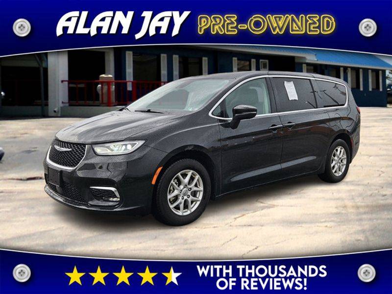 2023 Chrysler Pacifica Touring L — Minivan — 66,835 mi — Sebring, FL