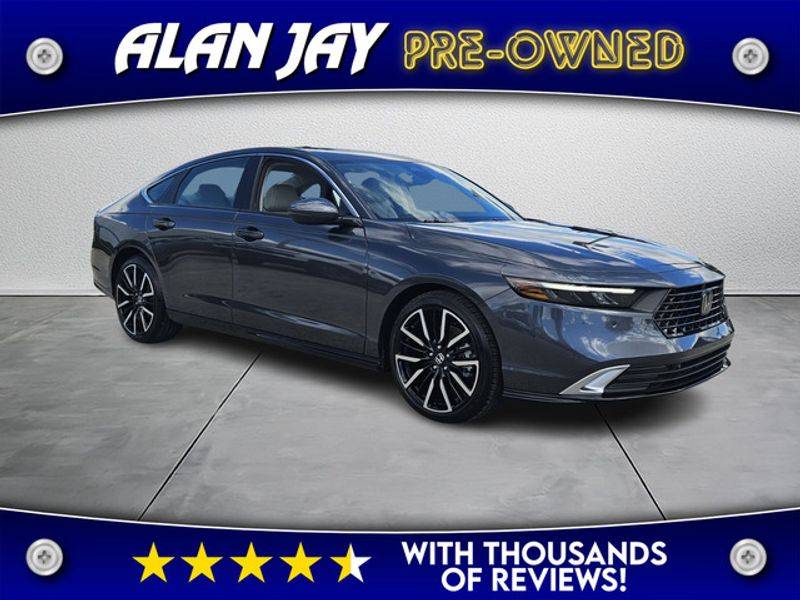 2025 Honda Accord Hybrid Touring — Sedan — 5,856 mi — Sebring, FL