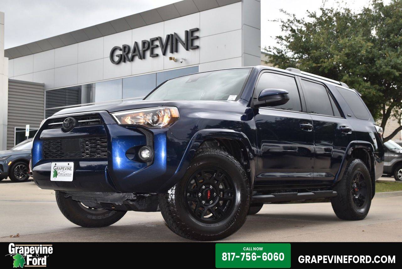 2022 Toyota 4Runner SR5