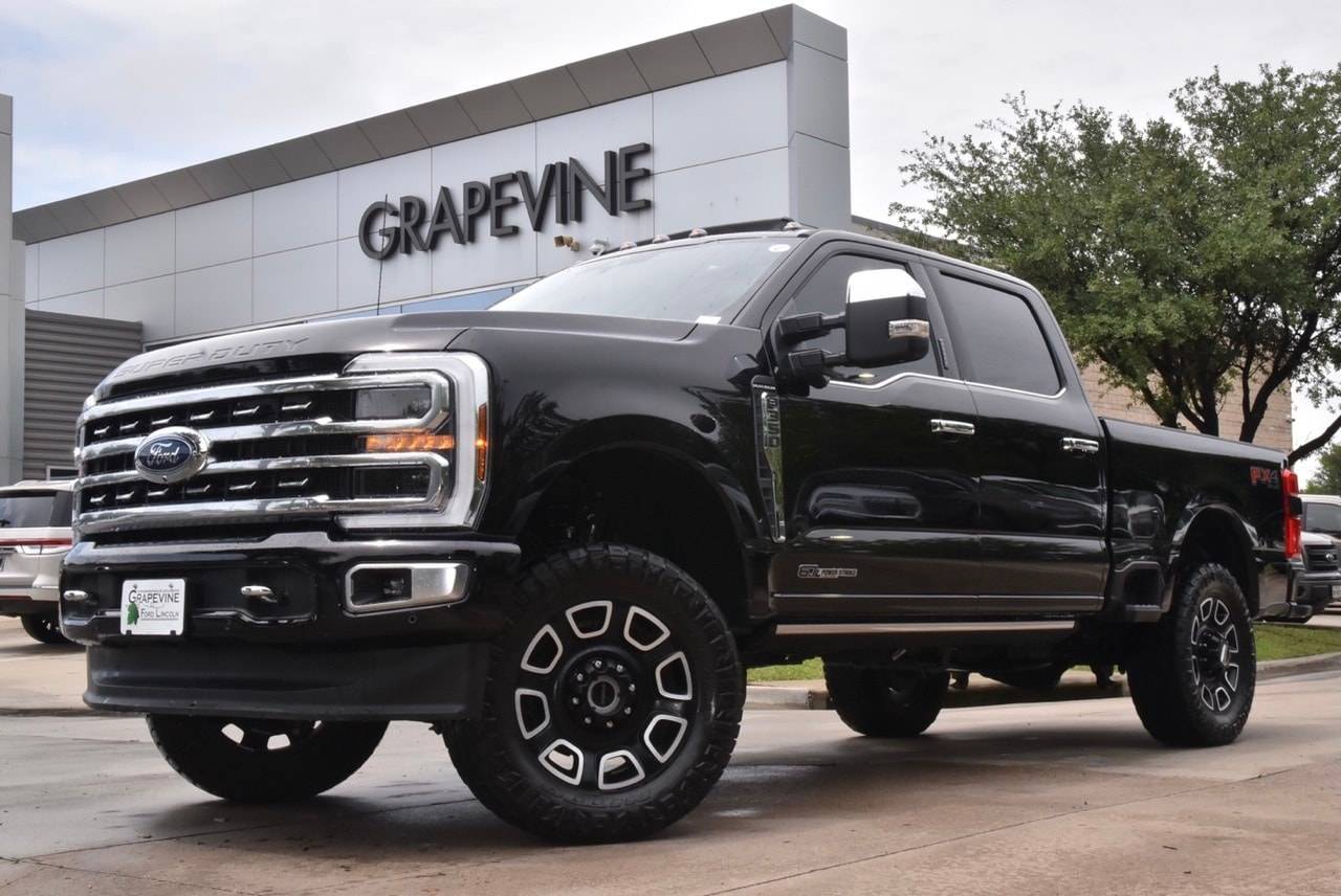 2024 Ford Super Duty F-350 Platinum — Pickup Truck — 16,755 mi — Grapevine, TX