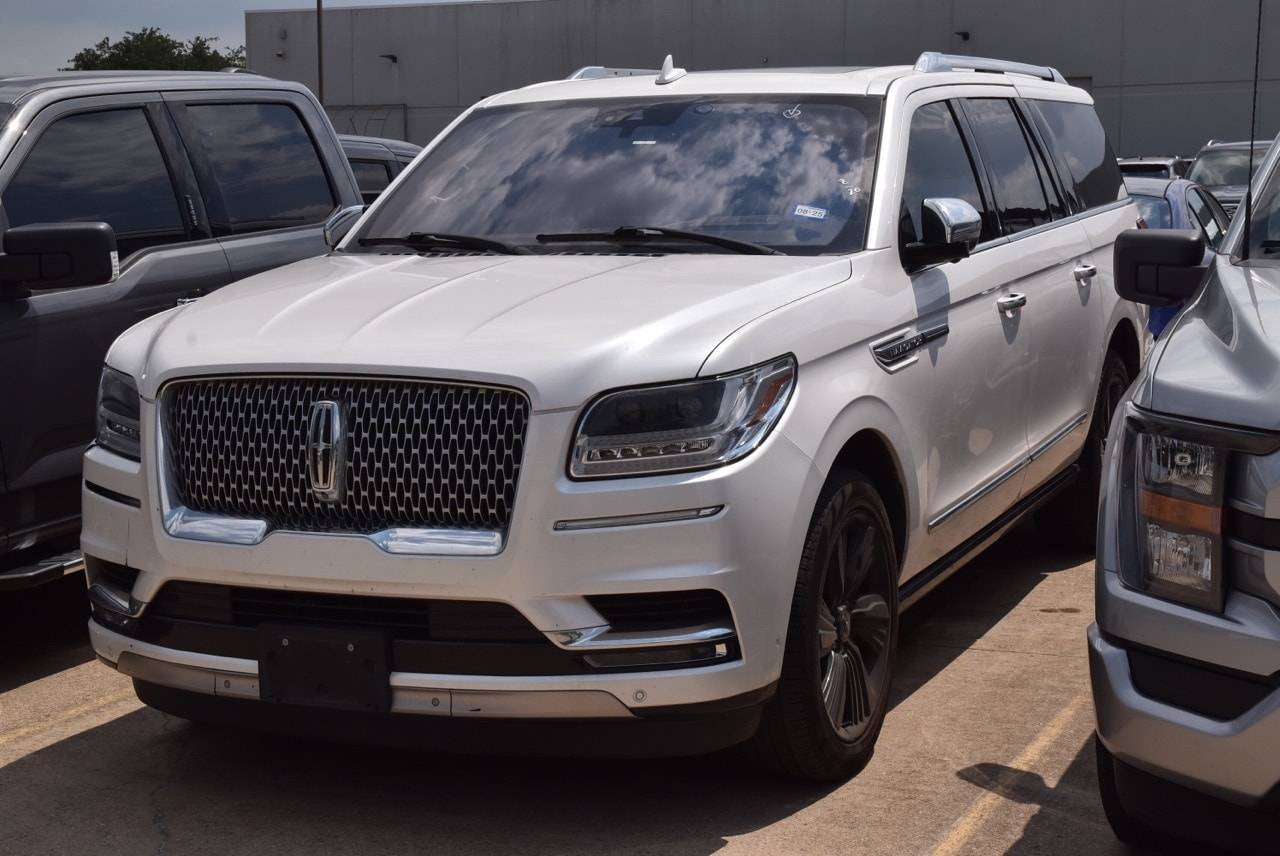 2018 Lincoln Navigator Black Label — SUV — 103,918 mi — Grapevine, TX