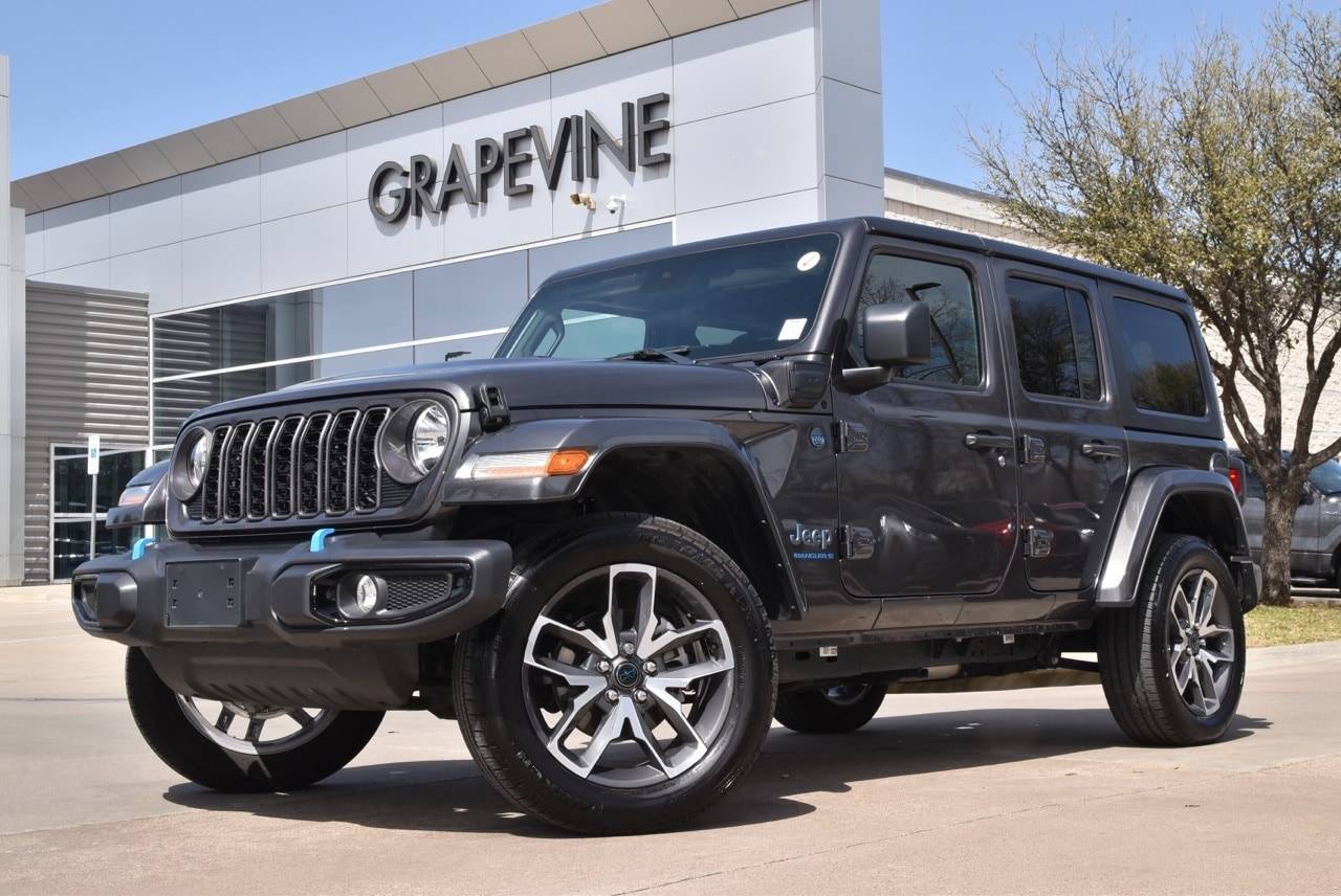 2024 Jeep Wrangler Sport S — SUV — 18,197 mi — Grapevine, TX