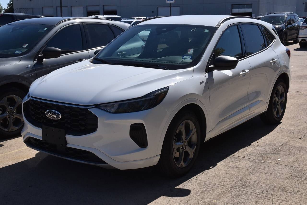 2023 Ford Escape ST-Line — SUV — 27,359 mi — Grapevine, TX