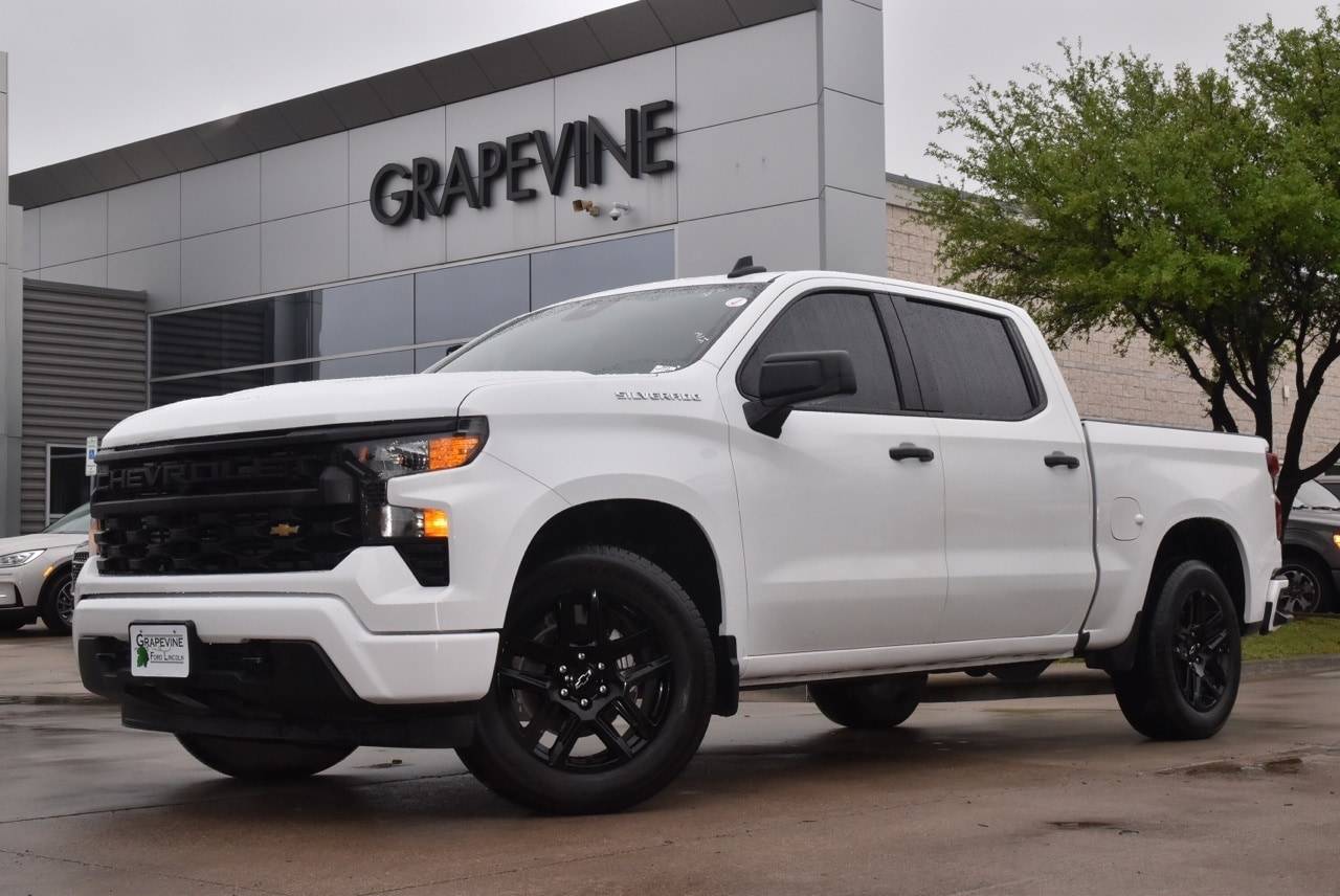 2023 Chevrolet Silverado 1500 Custom — Pickup Truck — 32,593 mi — Grapevine, TX