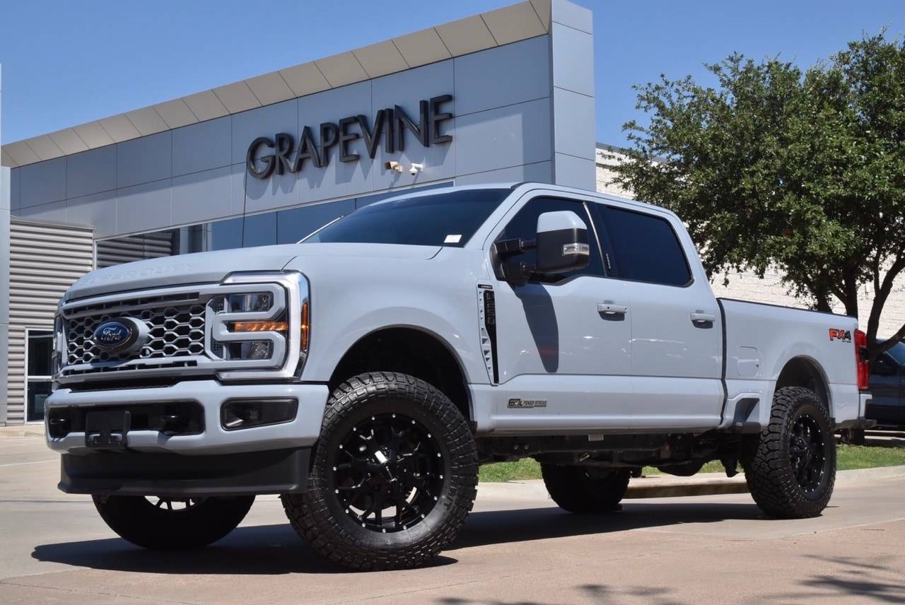 2024 Ford Super Duty F-250 LARIAT — Pickup Truck — 40,989 mi — Grapevine, TX