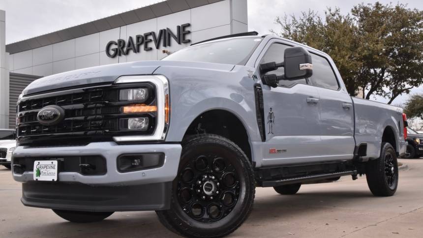 2024 Ford Super Duty F-350 LARIAT — Pickup Truck — 19,475 mi — Grapevine, TX