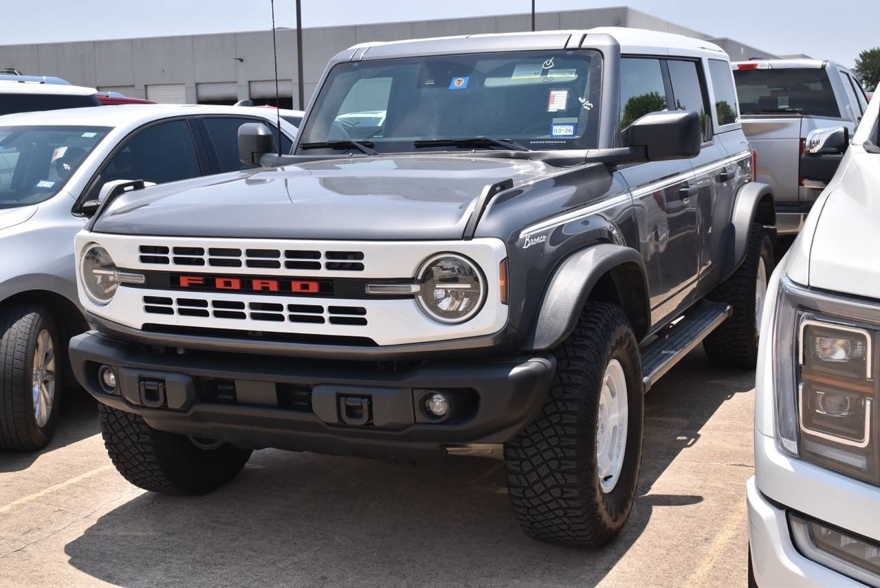 2024 Ford Bronco Heritage Edition — SUV — 12,009 mi — Grapevine, TX