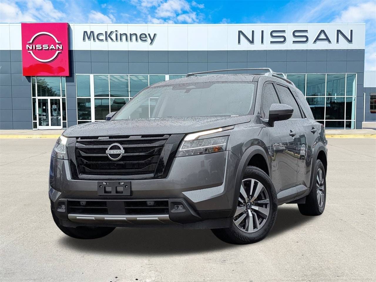 2023 Nissan Pathfinder SL — SUV — 25,183 mi — McKinney, TX