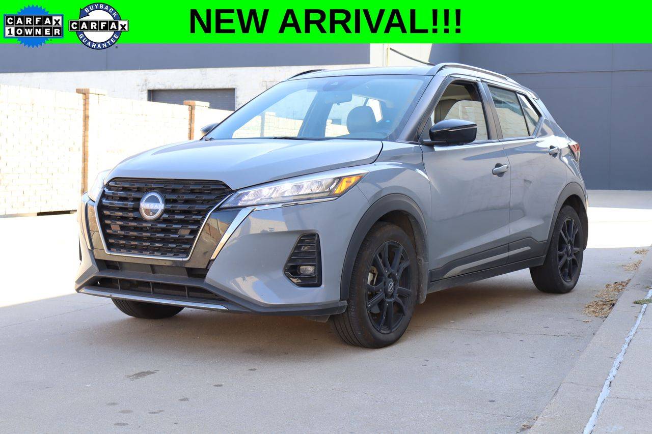 2023 Nissan Kicks SR