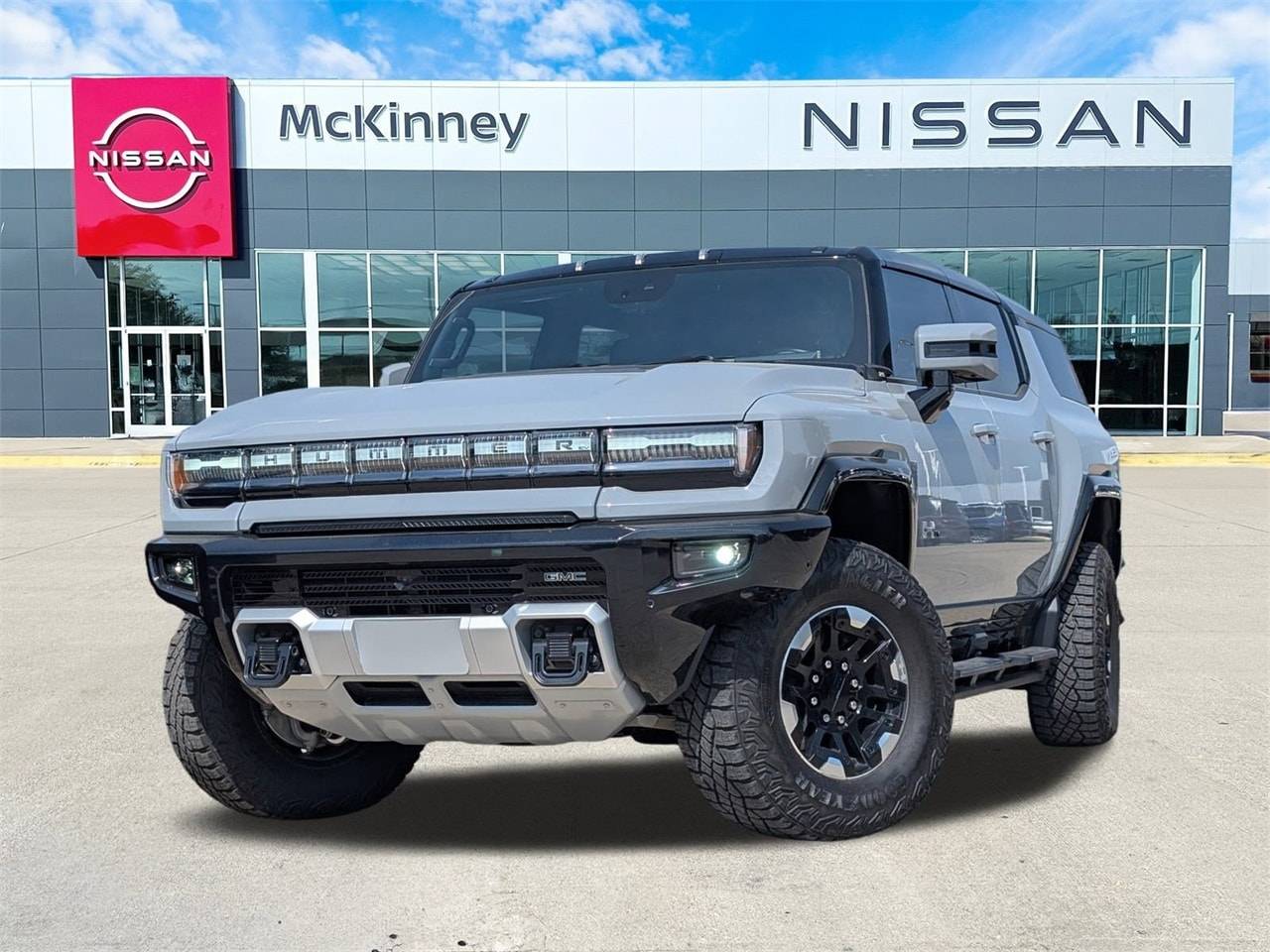 2024 GMC HUMMER EV SUV 2X — SUV — 3,892 mi — McKinney, TX